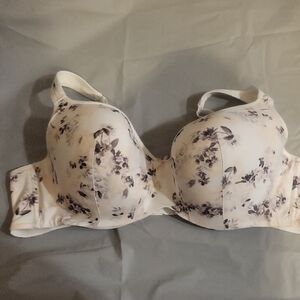 50 B Cacique Lightly Lined Balconette underwire  bra